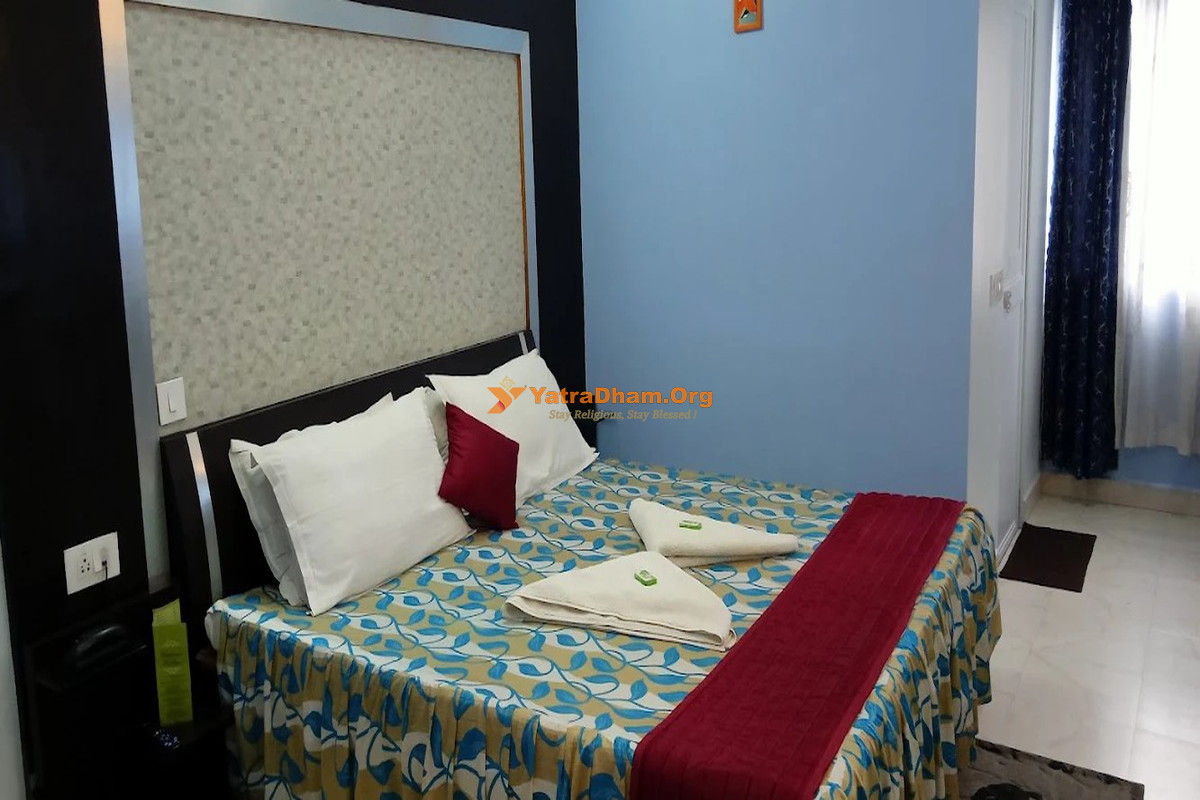 Hotel Barbareek - Shillong 2 Bed Room View