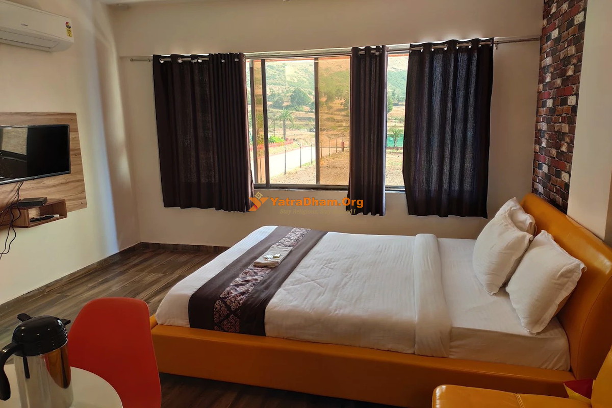 Strawberry Hills Hotel & Resorts Hatgad 2 Bed Room View
