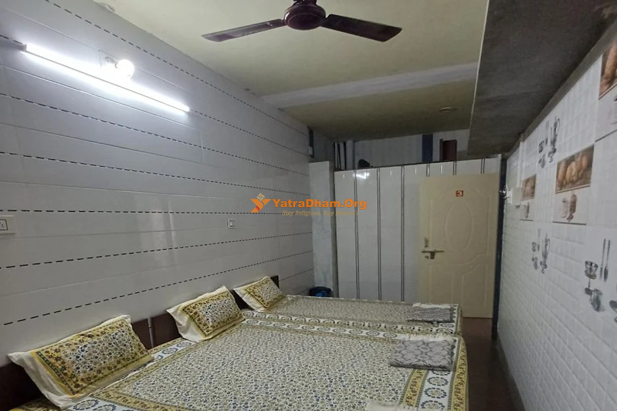 Navya Bhavan Dwarka Room