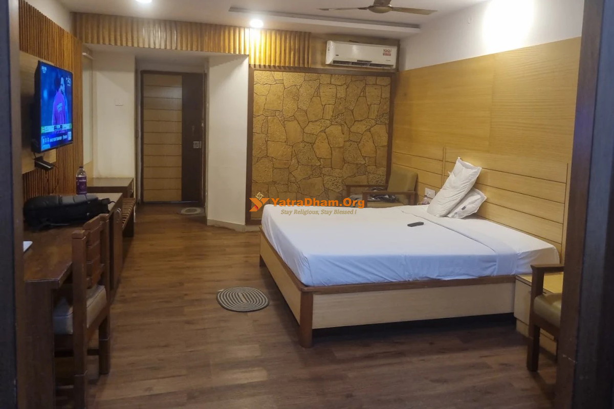 Haritha Hill Resort (Mayuri) (APTDC) Araku Room