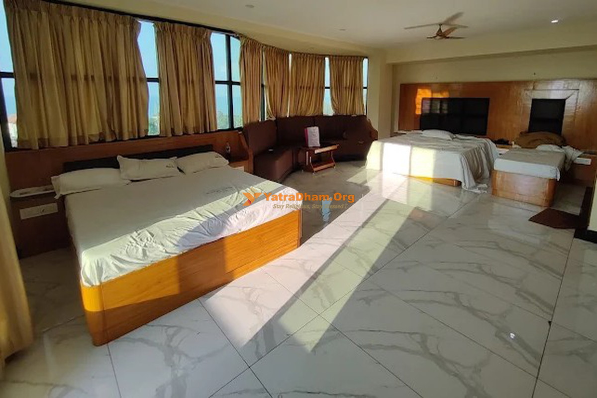 Hotel Staar World Kanyakumari Room