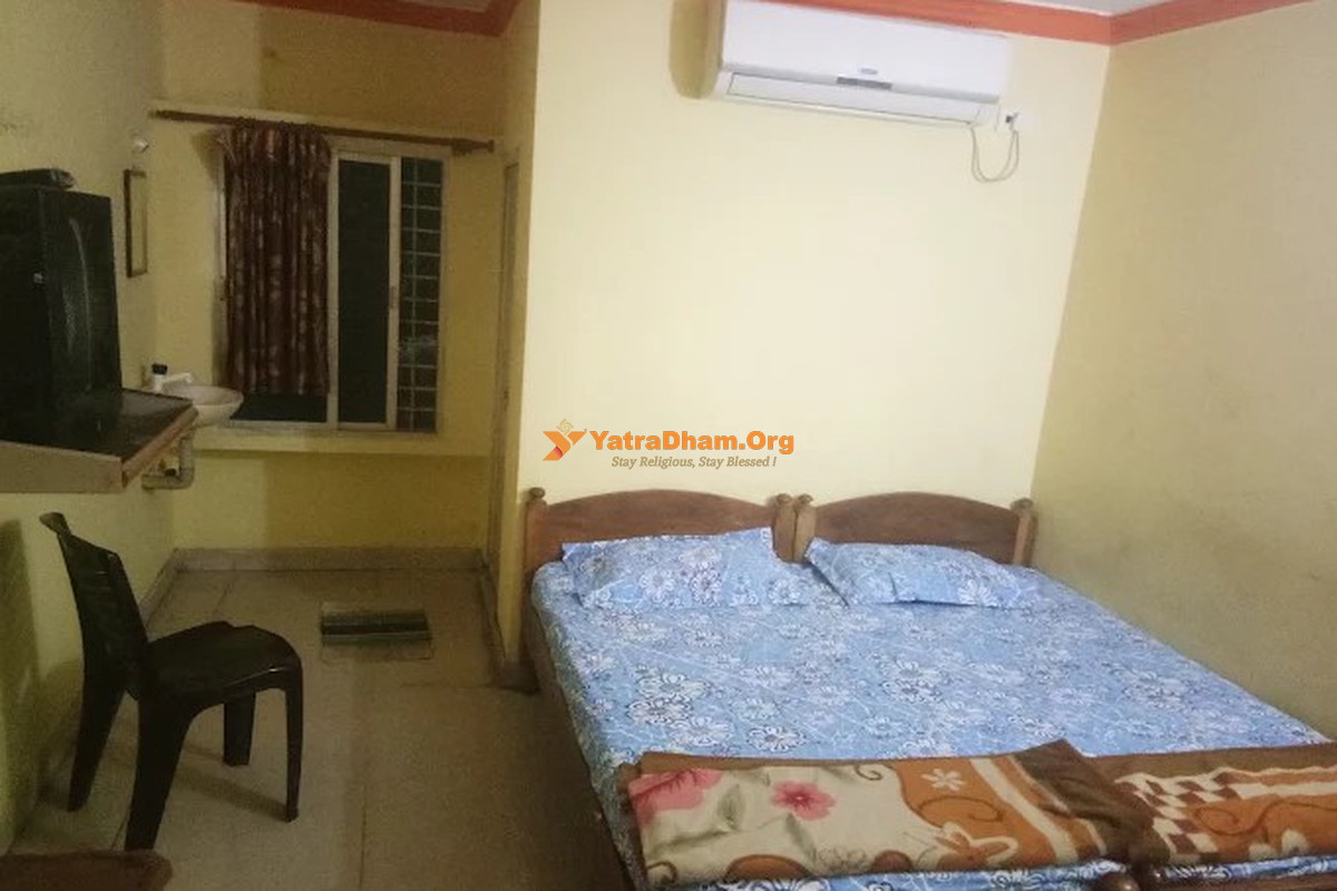 Chandana Sai Residency Aswaraopate 2 Bed Room
