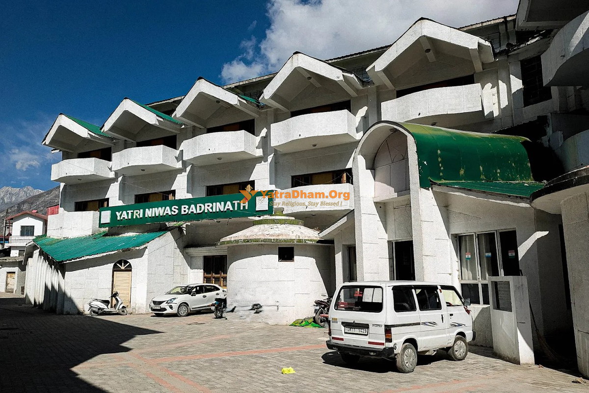 Yatri Niwas (GMVN) Badrinath Building