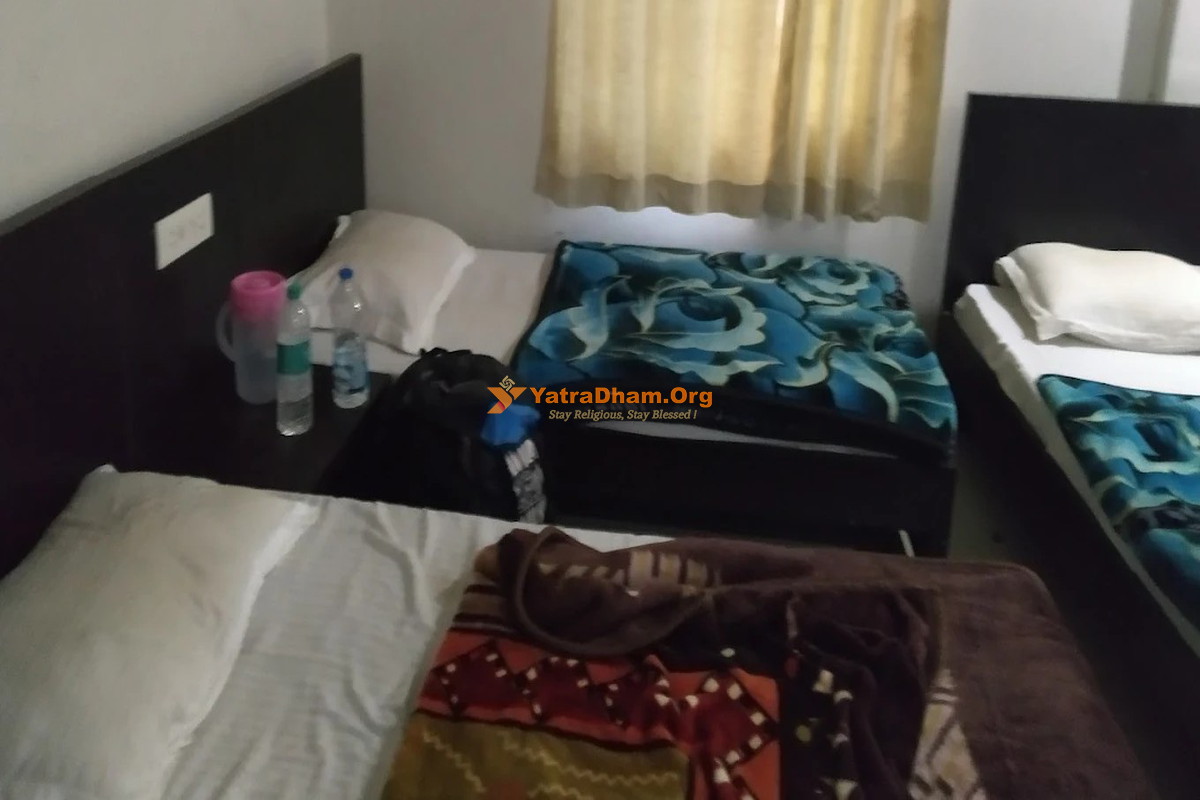 Sonprayag (GMVN) - Rudraprayag Dormitory Hall View