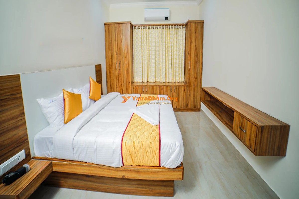 Balaji Home Stays - Tirupati 2 Bed Room View