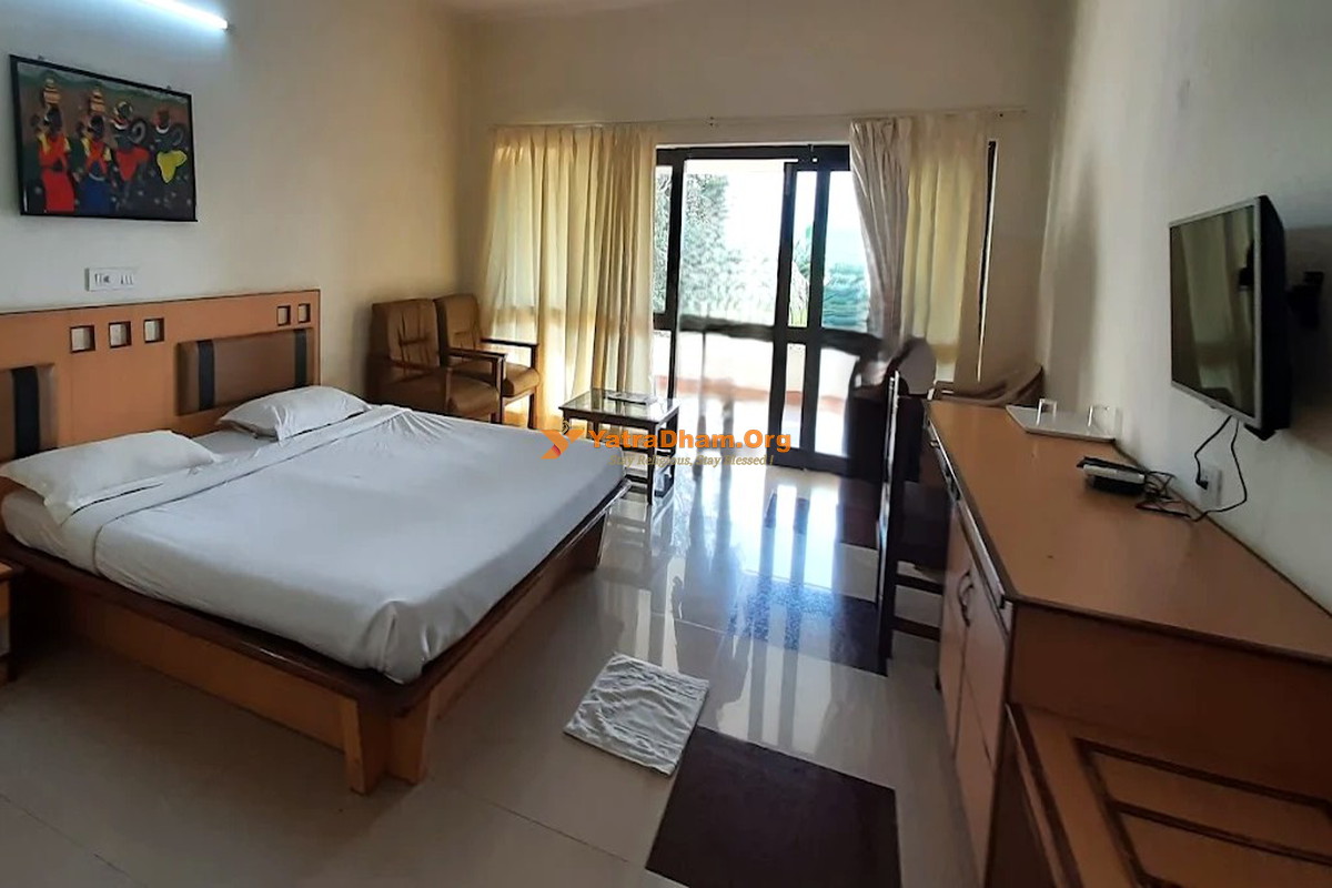 Haritha Hill Resort (Mayuri) (APTDC) Araku Room