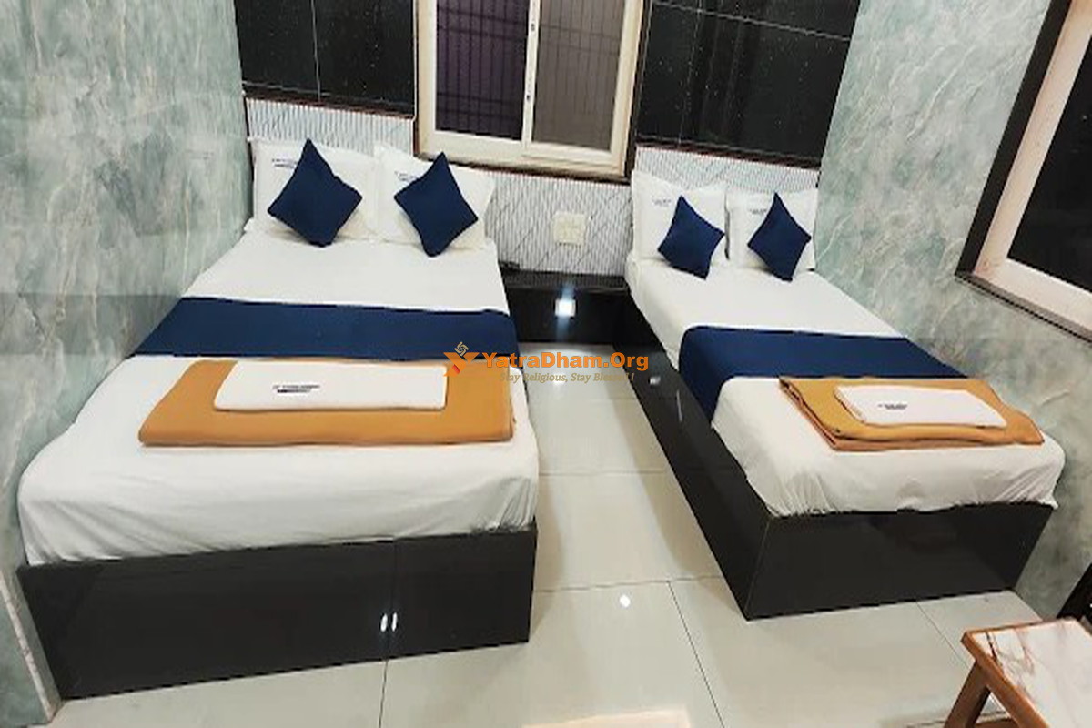 SRB Residency Mantralayam 4 Bed Room