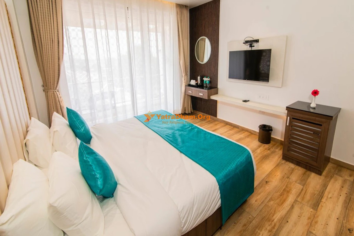 Hotel Yog Vashishth - Rishikesh 2 Bed Room View