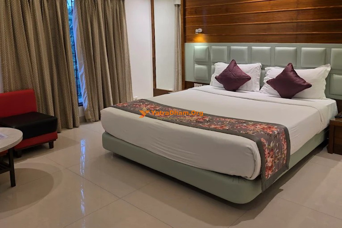 Hotel Niharika - Kolkata 2 Bed Room View