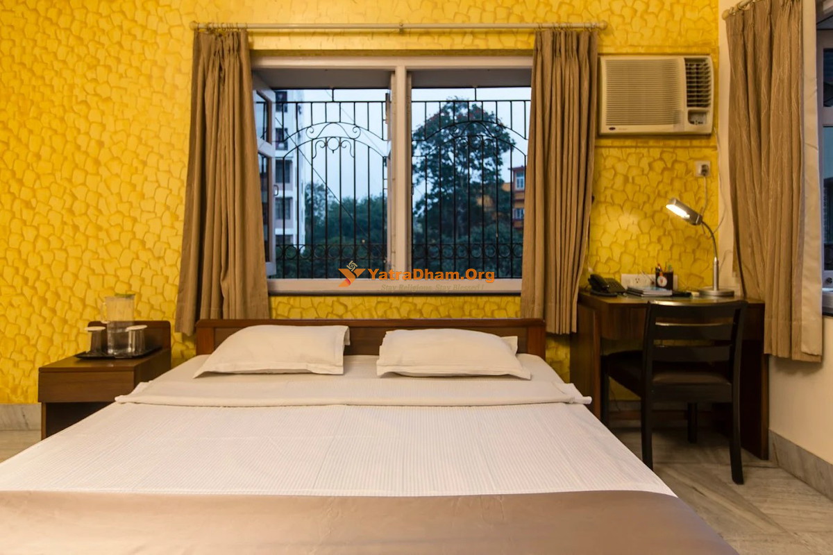 Dorota House - Kolkata 2 Bed Room View