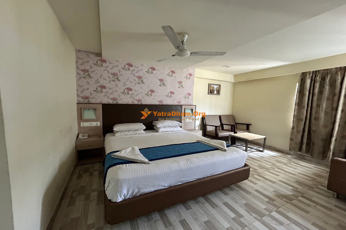 Hotel SK Riverfront Vijayawada Room