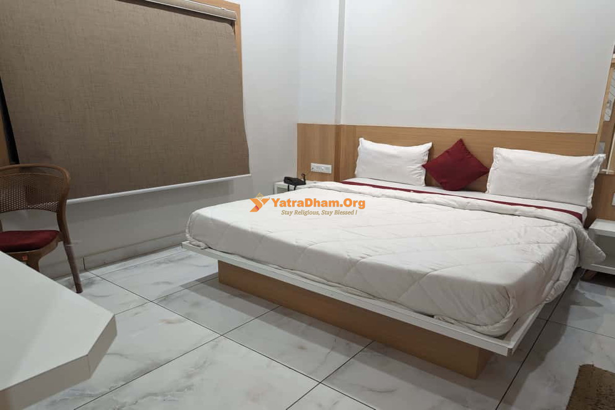 Hotel Niranta Somnath 2 Bed AC Room View