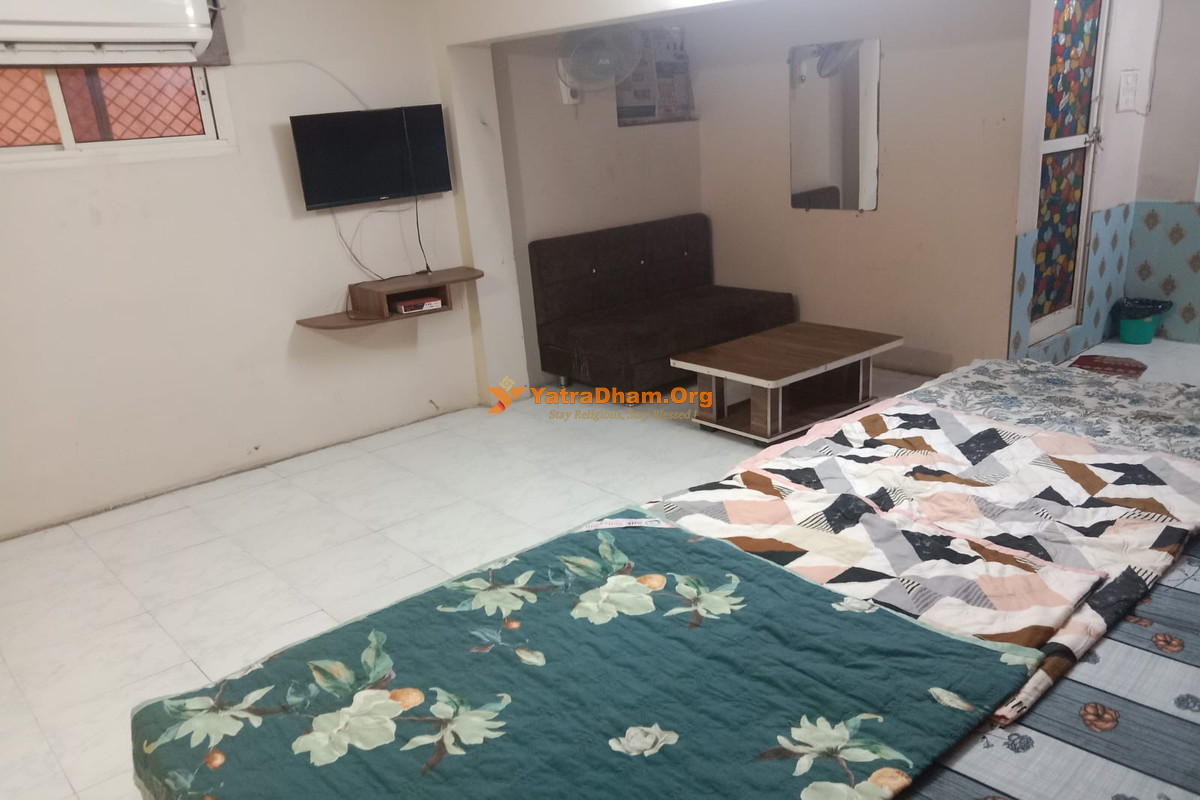Hotel Shree Radhe Krishna Palace Ujjain Room