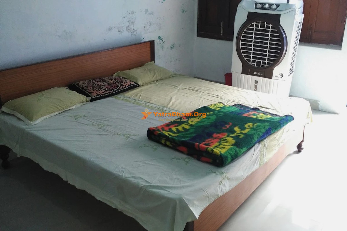 Sumangalam Dharamshala Tanakpur Room