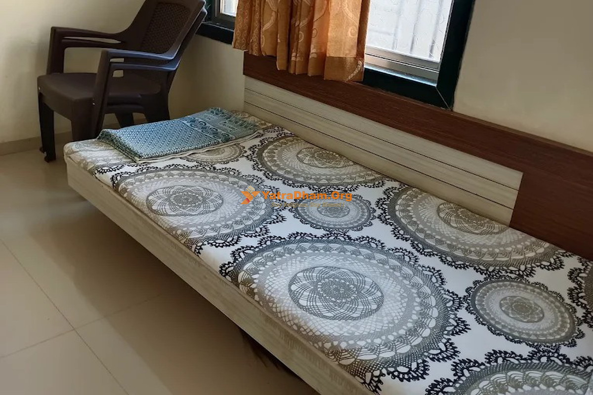 Daksh Vihar Dharamshala Palitana Room View