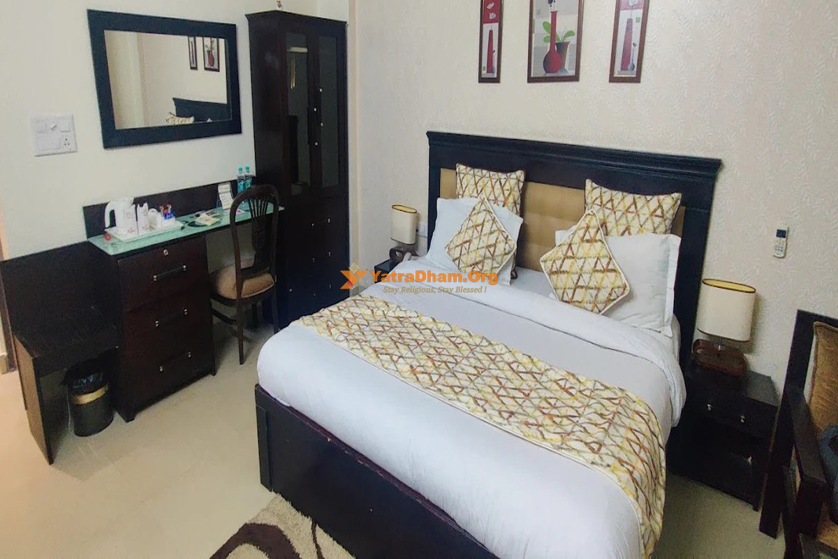 Hotel Yog Vashishth - Rishikesh 2 Bed Room View