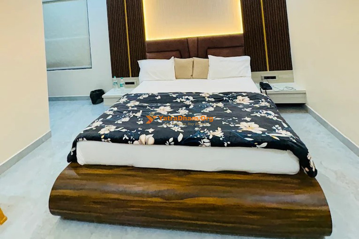 Baglamukhi Hilton Hotel & Restaurant - Datia 2 Bed Room View