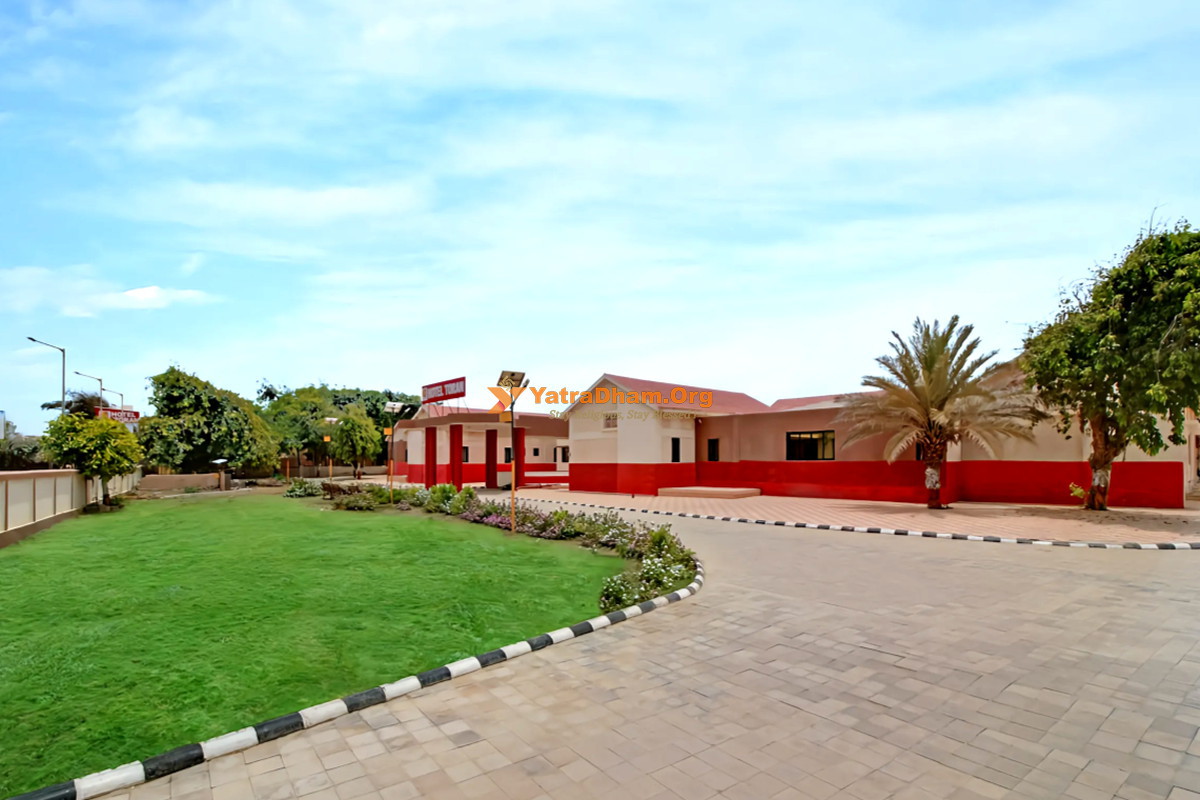 Toran Tourist Bungalow Dwarka Building