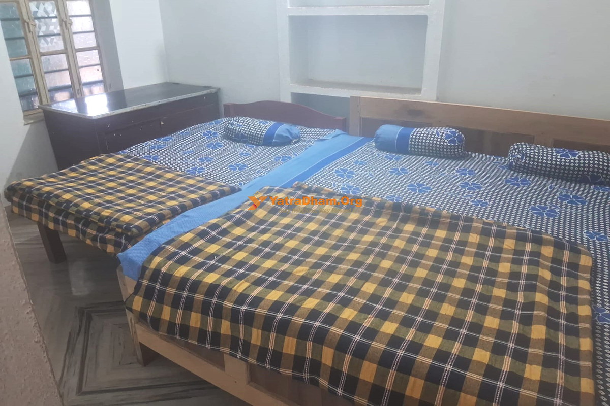 Usha Bhawan Deoghar Room View