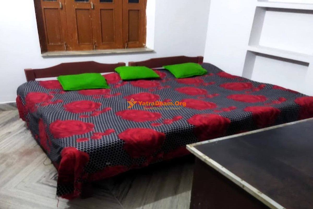Usha Bhawan Deoghar Room View