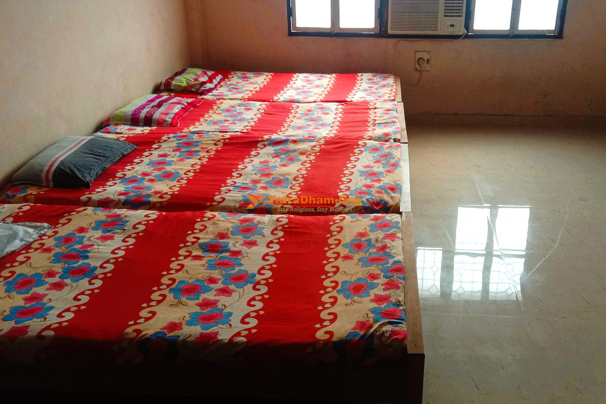 Sri Sai Satram Varanasi 4 Bed Room