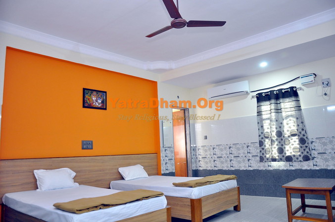 Varun Residency Kanipakam 2 Bed AC Room