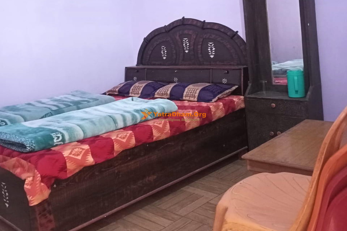 Hotel New Shiv Shakti Rampur Kedarnath Road 3 Bed Room