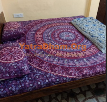 Govind Vihar Ashram Vrindavan Room