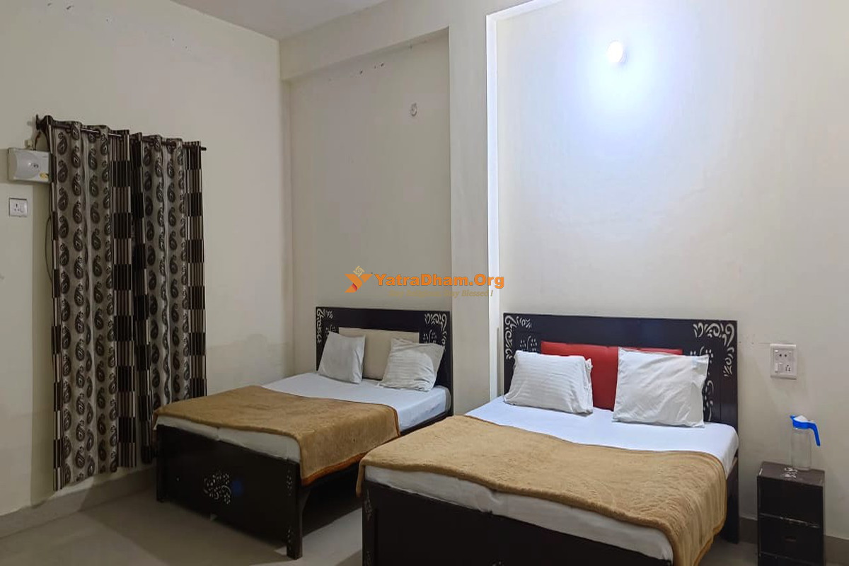 Hotel Shree Krishna Dham Vrindavan Room