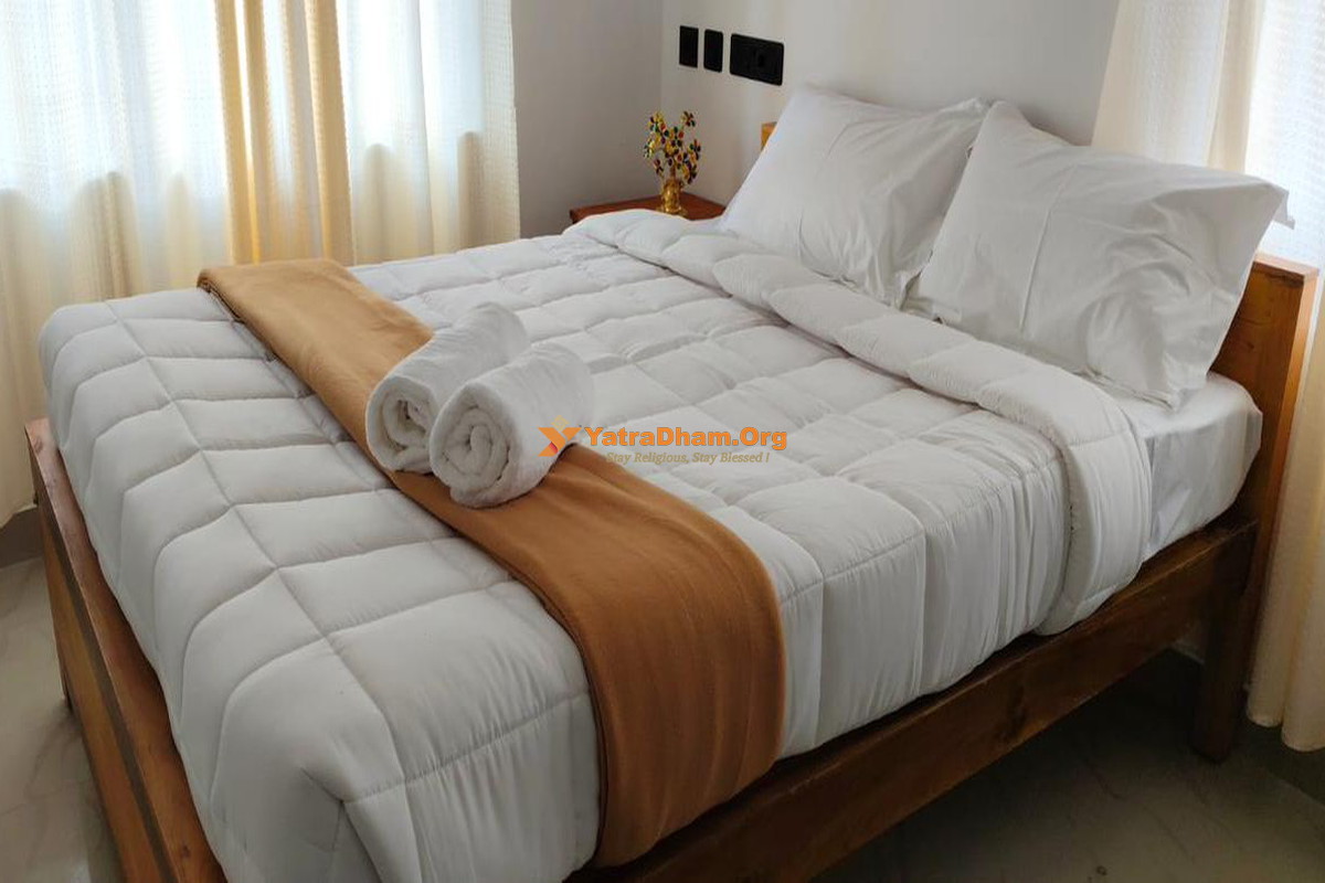 Ananthapuram Residency Thiruvananthapuram 2 Bed AC Room