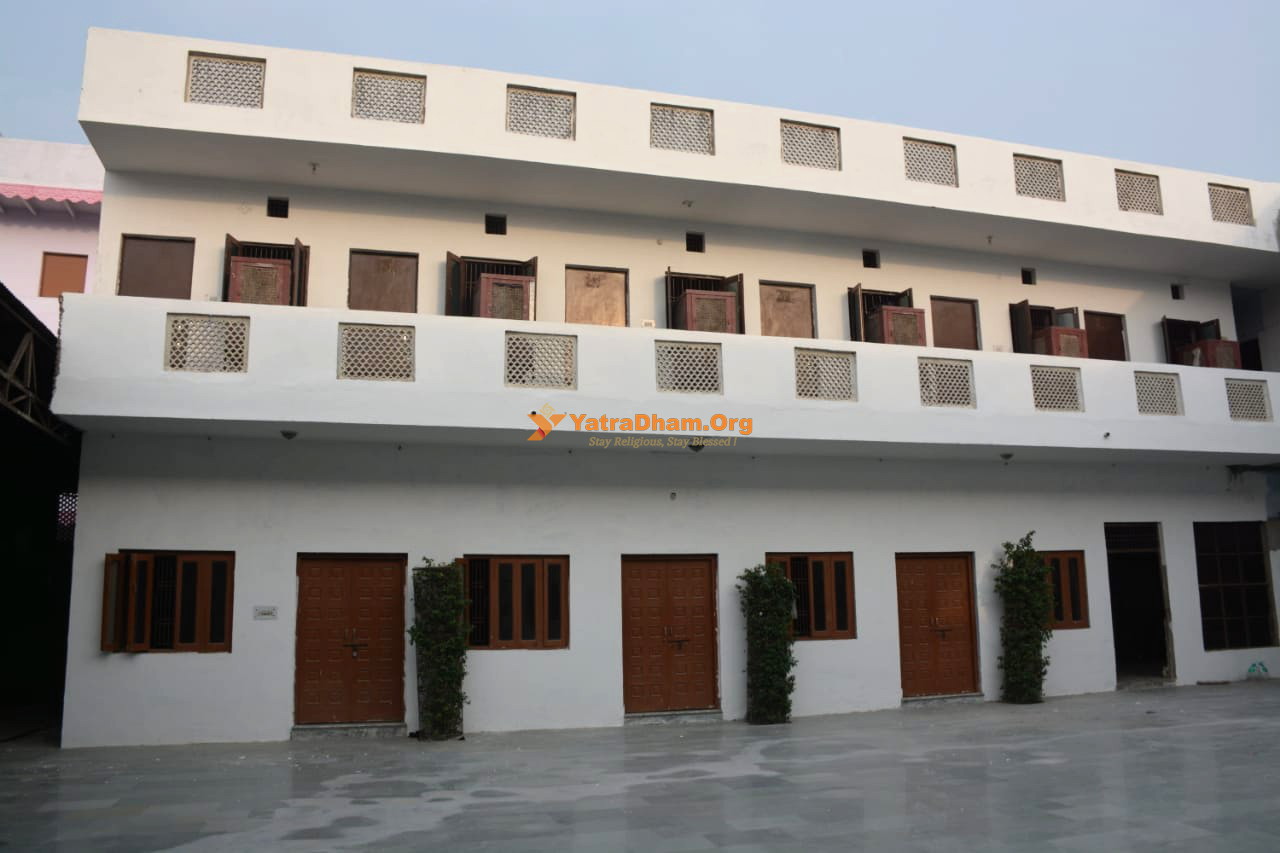 Krishna Vatika Ashram Vrindavan Building