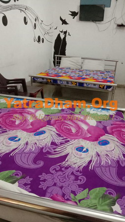 Chitrakoot Sri Palimat Ashram Pejawara Mutt Room View 1
