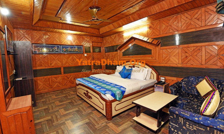 Hotel Vikrant Nainital Room