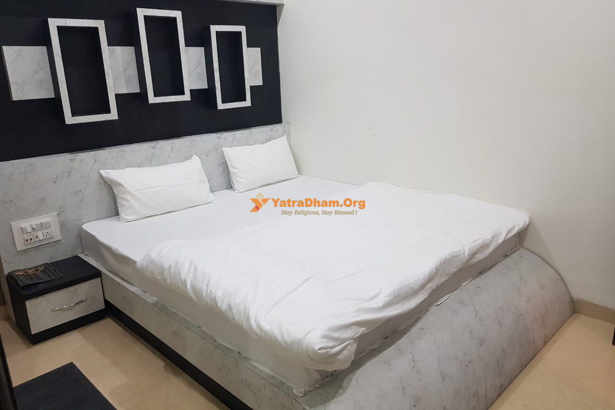 Hotel Gokul Malpura 2 Bed Room View