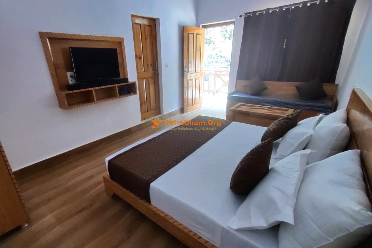 Hotel Shri Vikram Resort Barkot (Yamunotri) 2 Bed Room