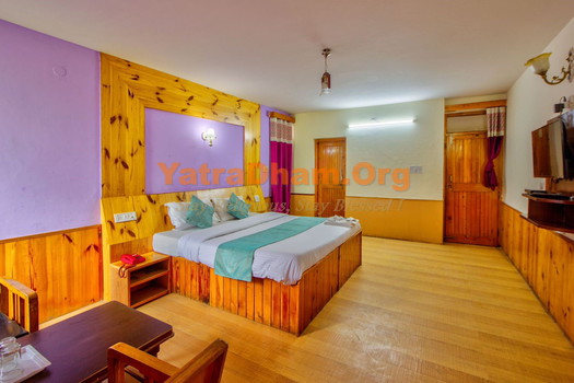 Hotel Rajhans Manali Room View 3