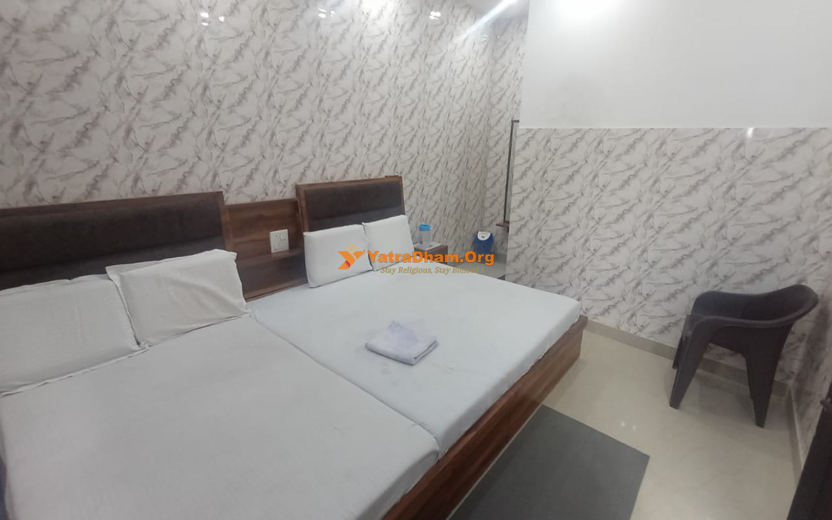 Maaji Vaishno Palace Yatri Nivas Katra 3 Bed Room