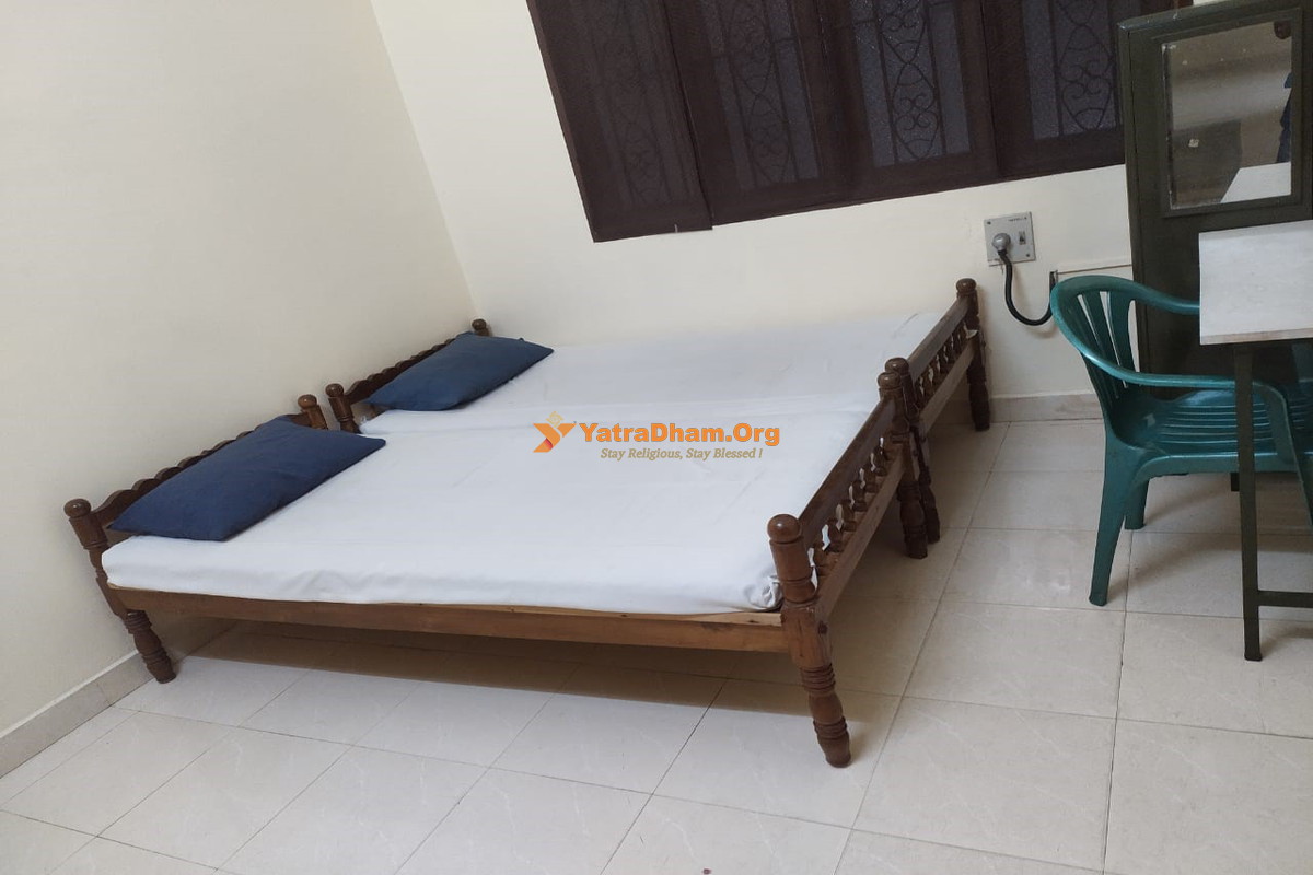 Kochi (Cochin) Agrasen Bhavan Ram Mandir 2 Bed Room View