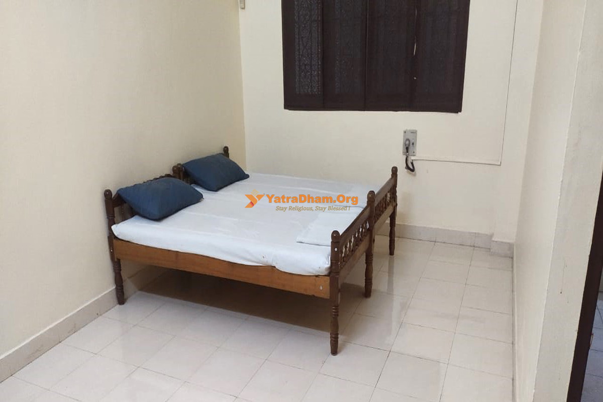 Kochi (Cochin) Agrasen Bhavan Ram Mandir 2 Bed Room View