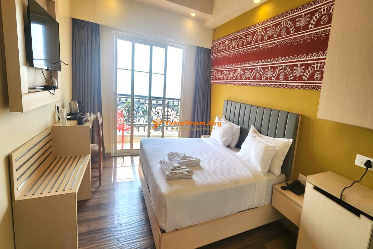 Shamuka Hotel Puri 2 Bed Room