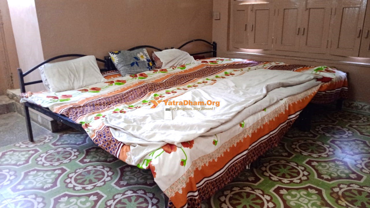 Kota Gujarati Samaj Dharamshala (Sardar Vallabhbhai Patel Bhavan) 3 Bed Room View