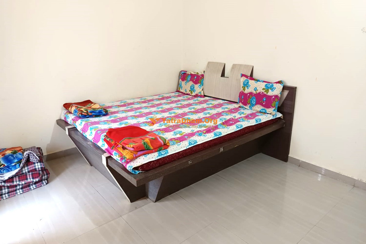 Janardan Swami Ashram Trimbakeshwar 2 Bed Room