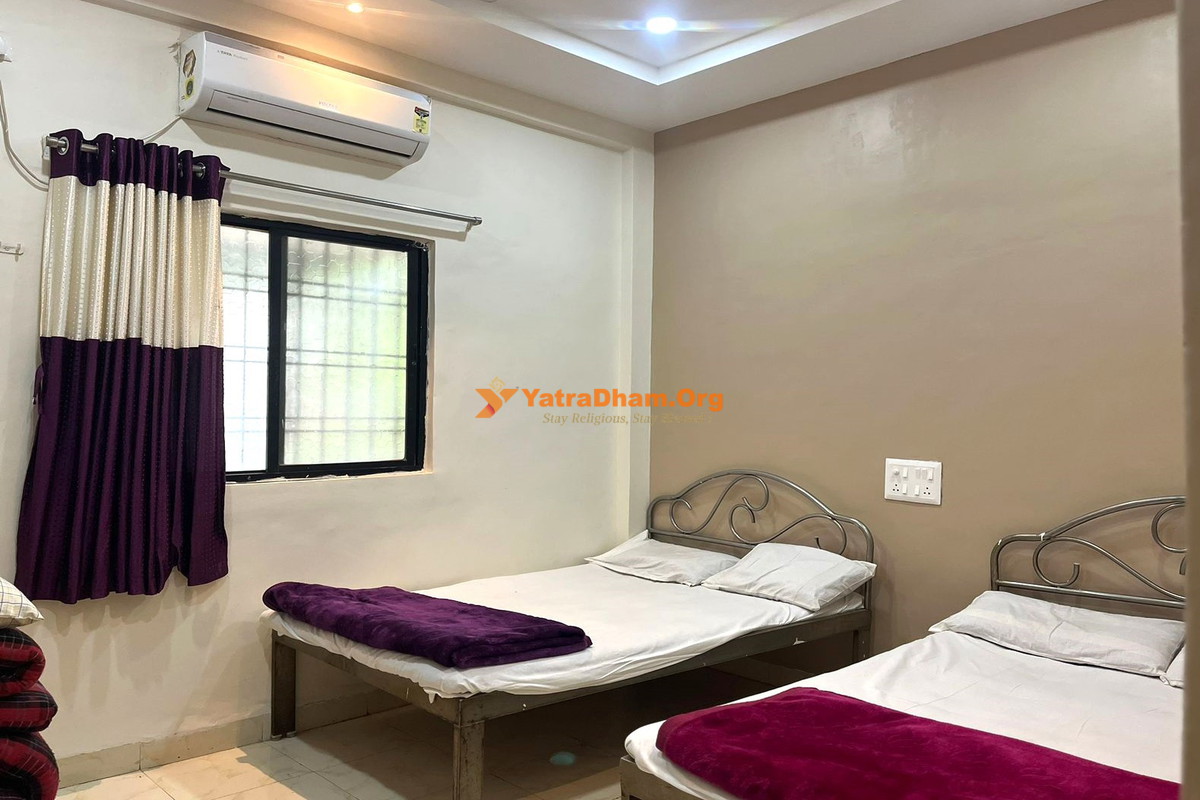 Shree Bhakt Nivas Morgaon 4 Bed Room