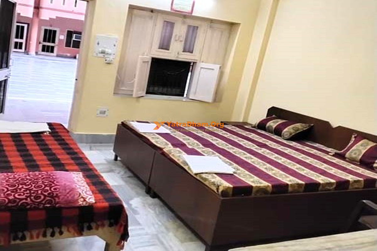 Shree Lalita Ashram Trust Haridwar 3 Bed Room