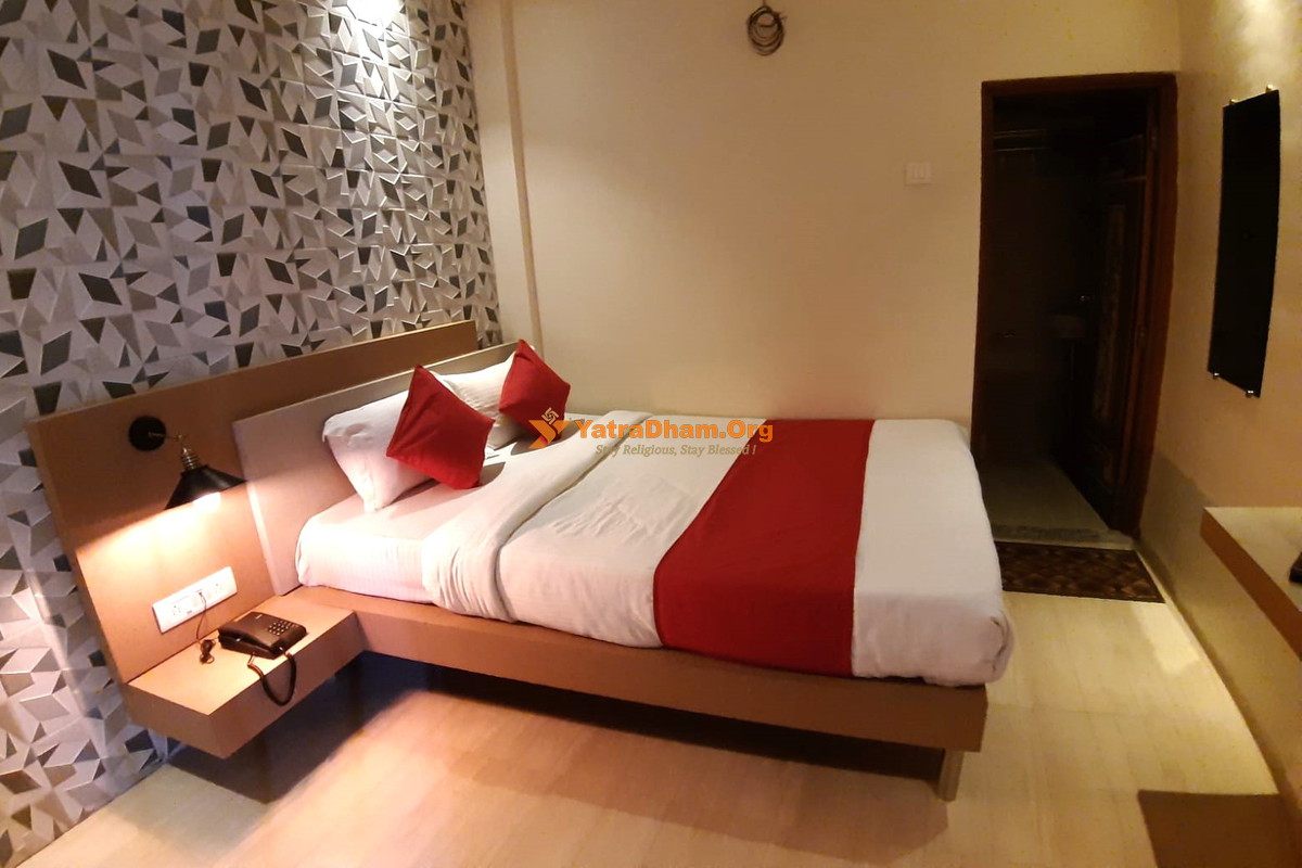 Hotel Great Annapurna Khuldabad 2 Bed Room