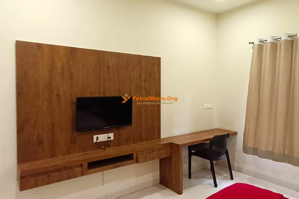 Nasiya Jain Dharamshala Indore 2 Bed Room