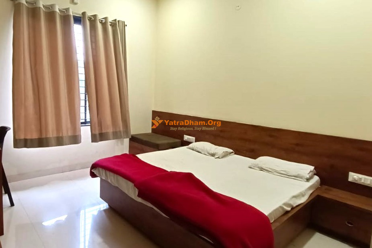 Nasiya Jain Dharamshala Indore 2 Bed Room