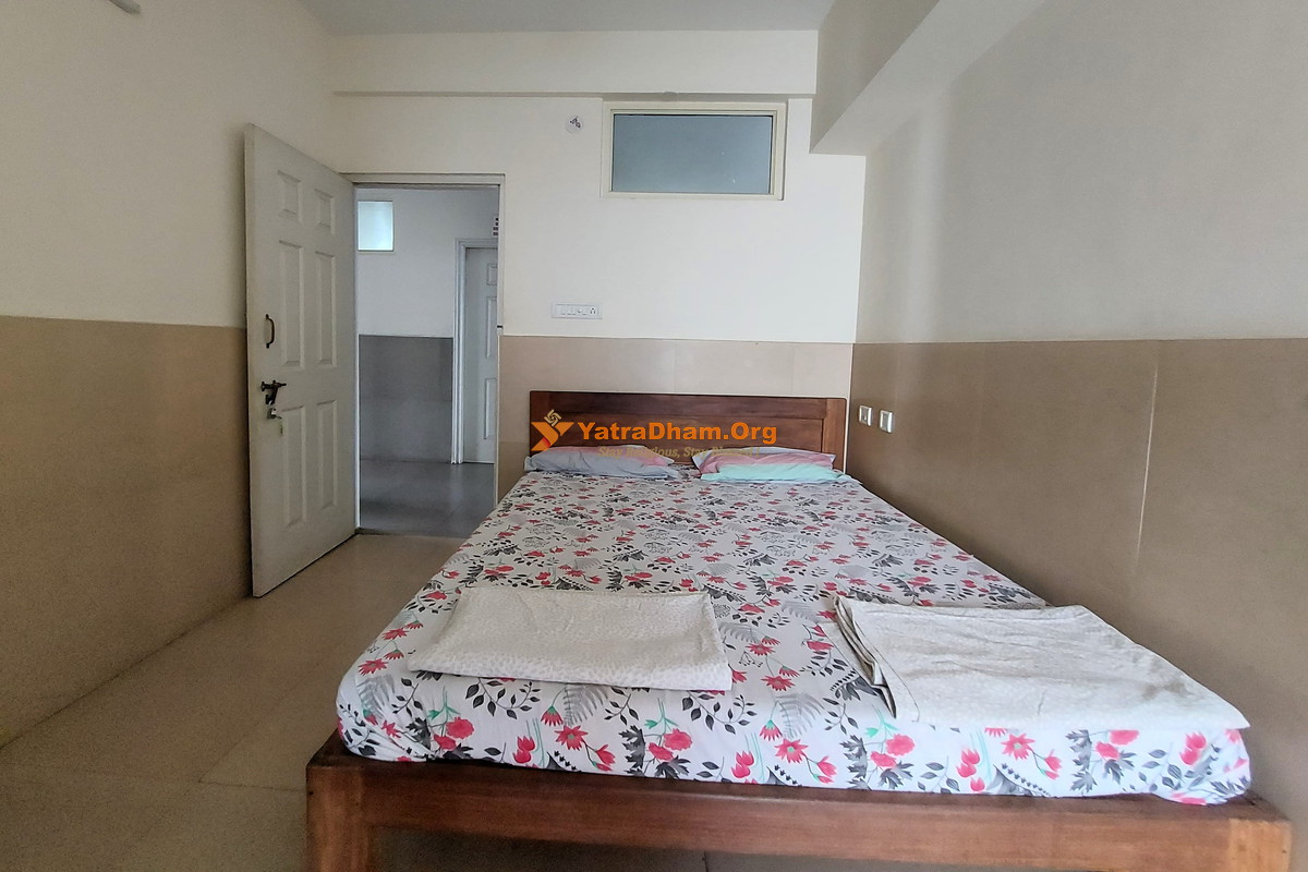 Bangalore Sri Gayatri Bhavan of Sri Bangalore Gujarati Brahma Samaj 2 Bed Room View