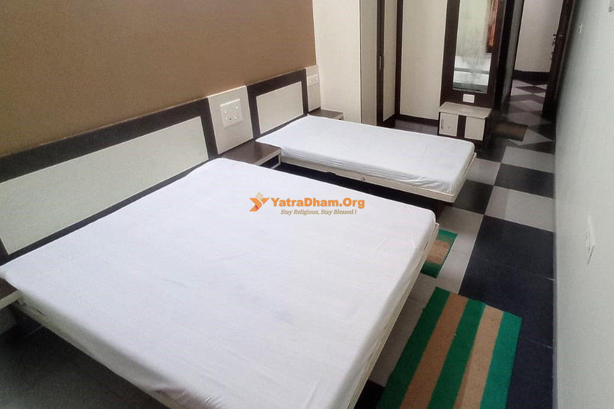 Indore Shri Fatehpuria Samaj Bhavan  3 Bed Room