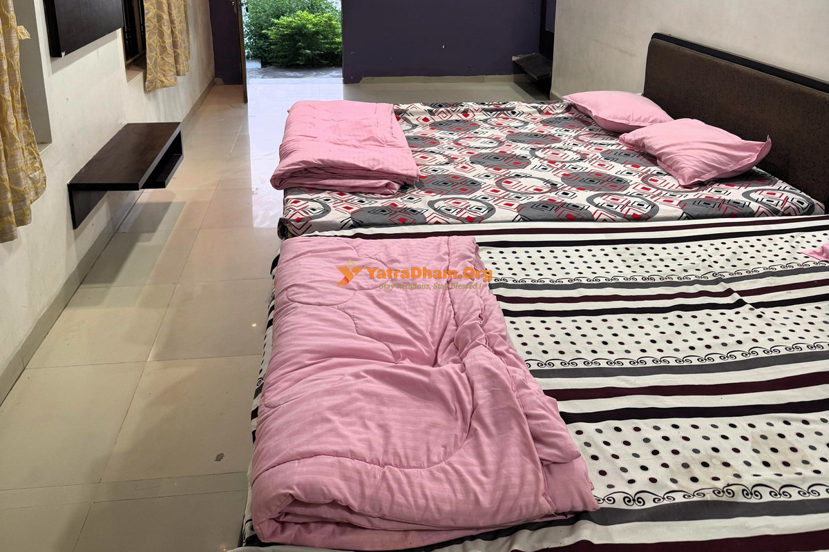 Shree Kashtbhanjan Guest House Sarangpur Community Hall View